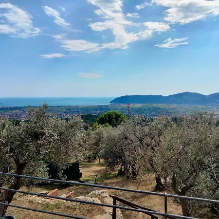 Villa A Casa Di Olivo Castelnuovo Magra