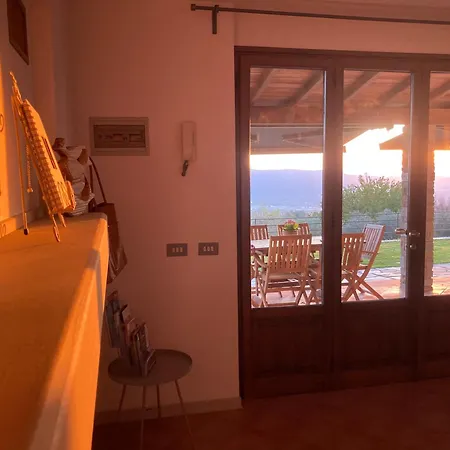 וילה A Casa Di Olivo קסטלנואובו מגרה