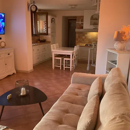 A Casa Di Olivo * קסטלנואובו מגרה