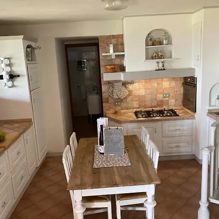 A Casa Di Olivo * Кастельнуово-ди-Магра