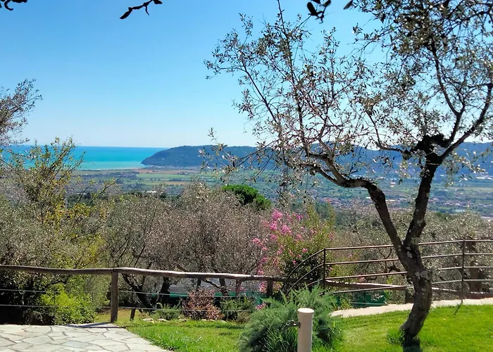 Villa A Casa Di Olivo Castelnuovo Magra